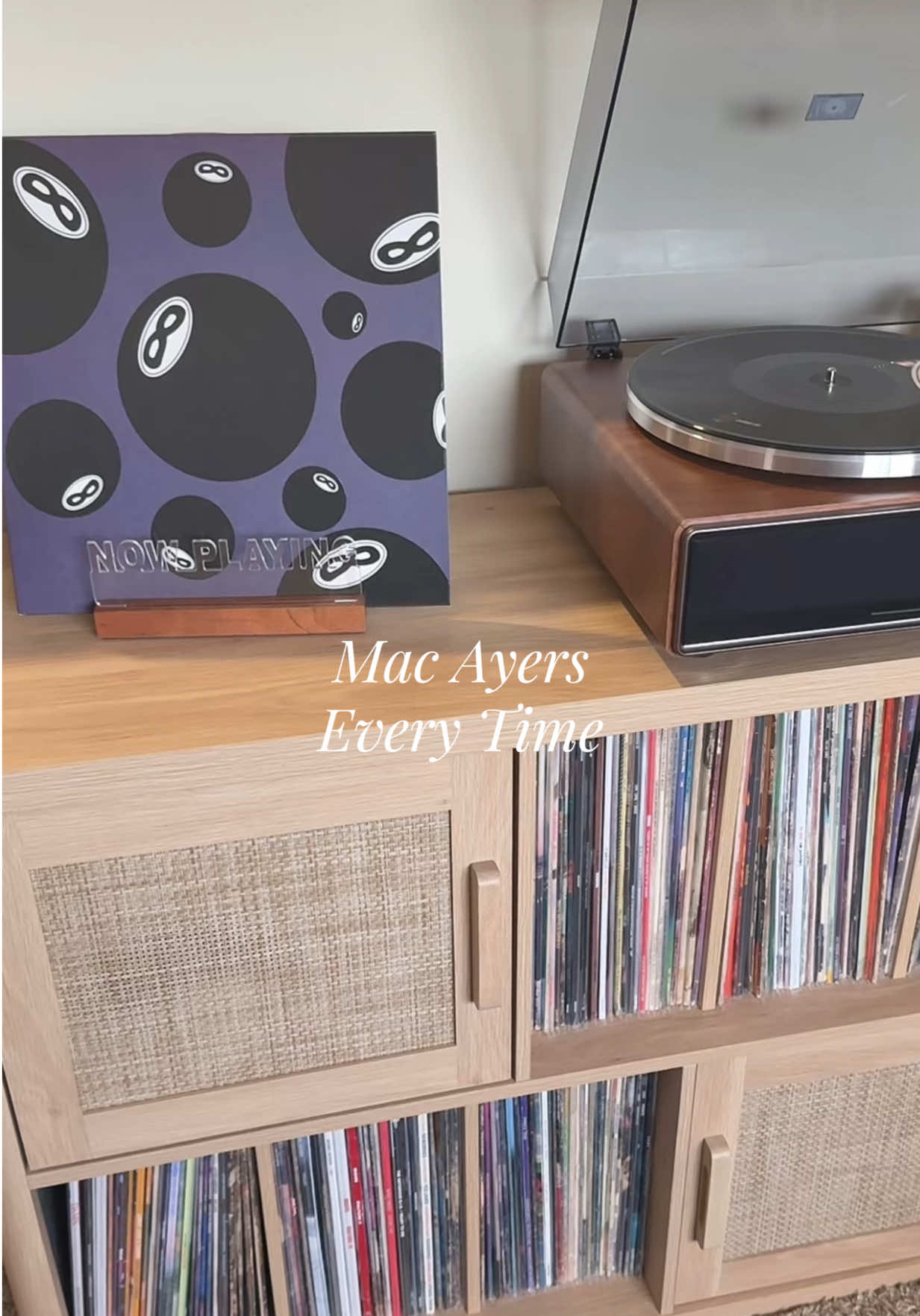 @billieellisvinyl