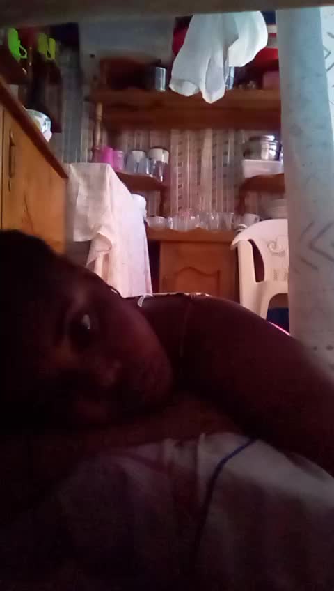 @La belle Naïna