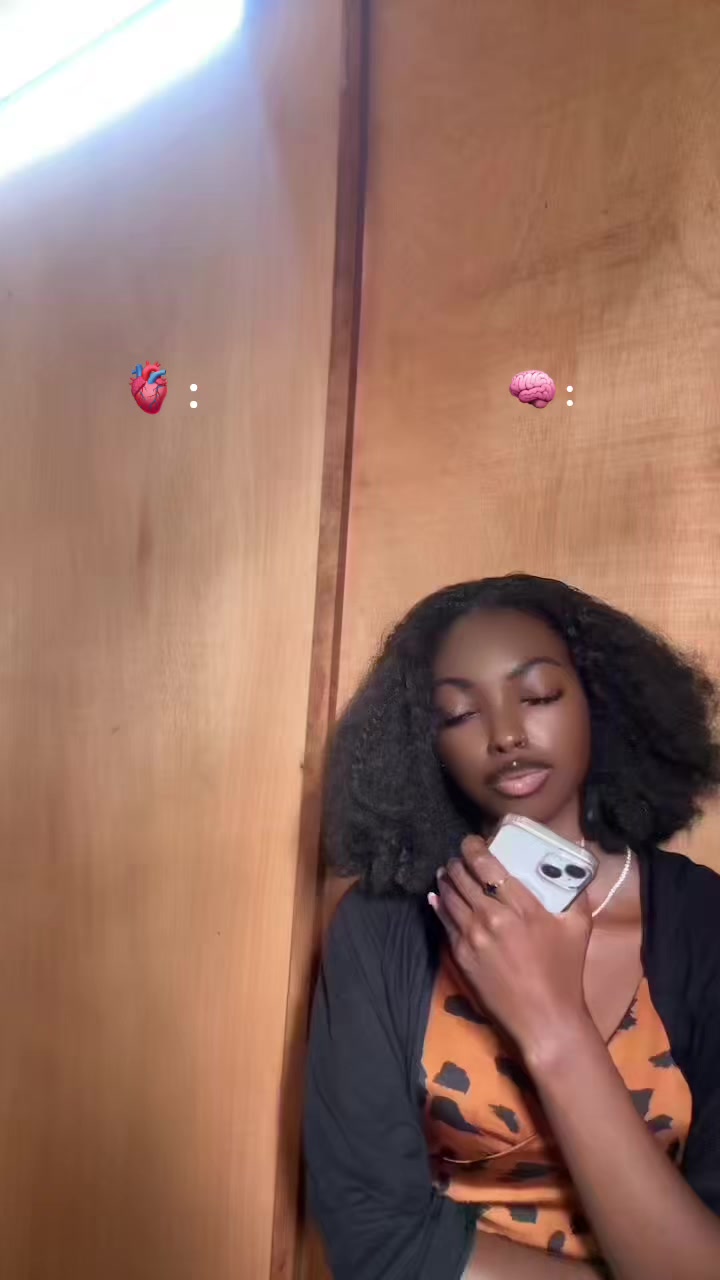 @237Mystérieuse