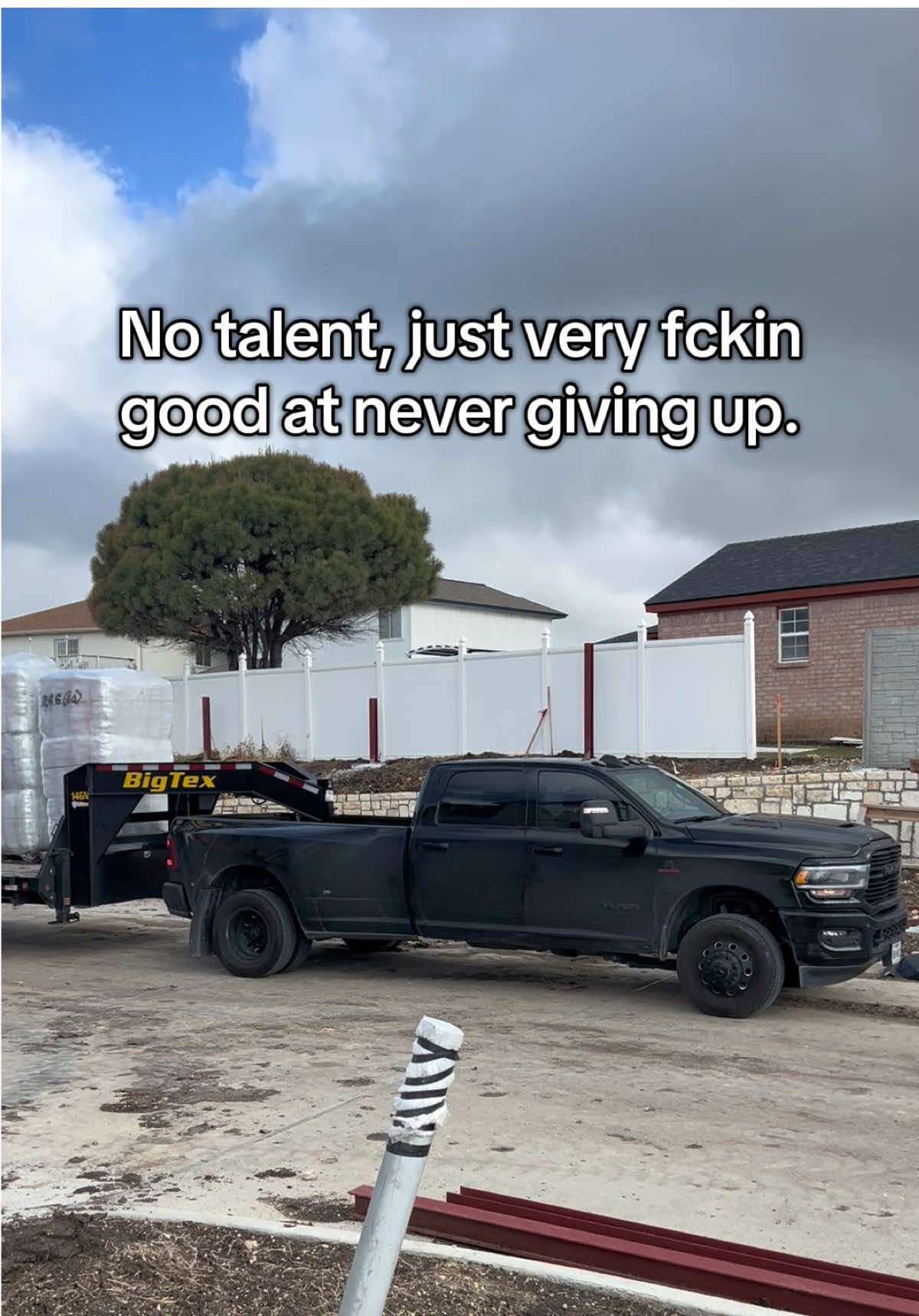 @haulinisballinllc