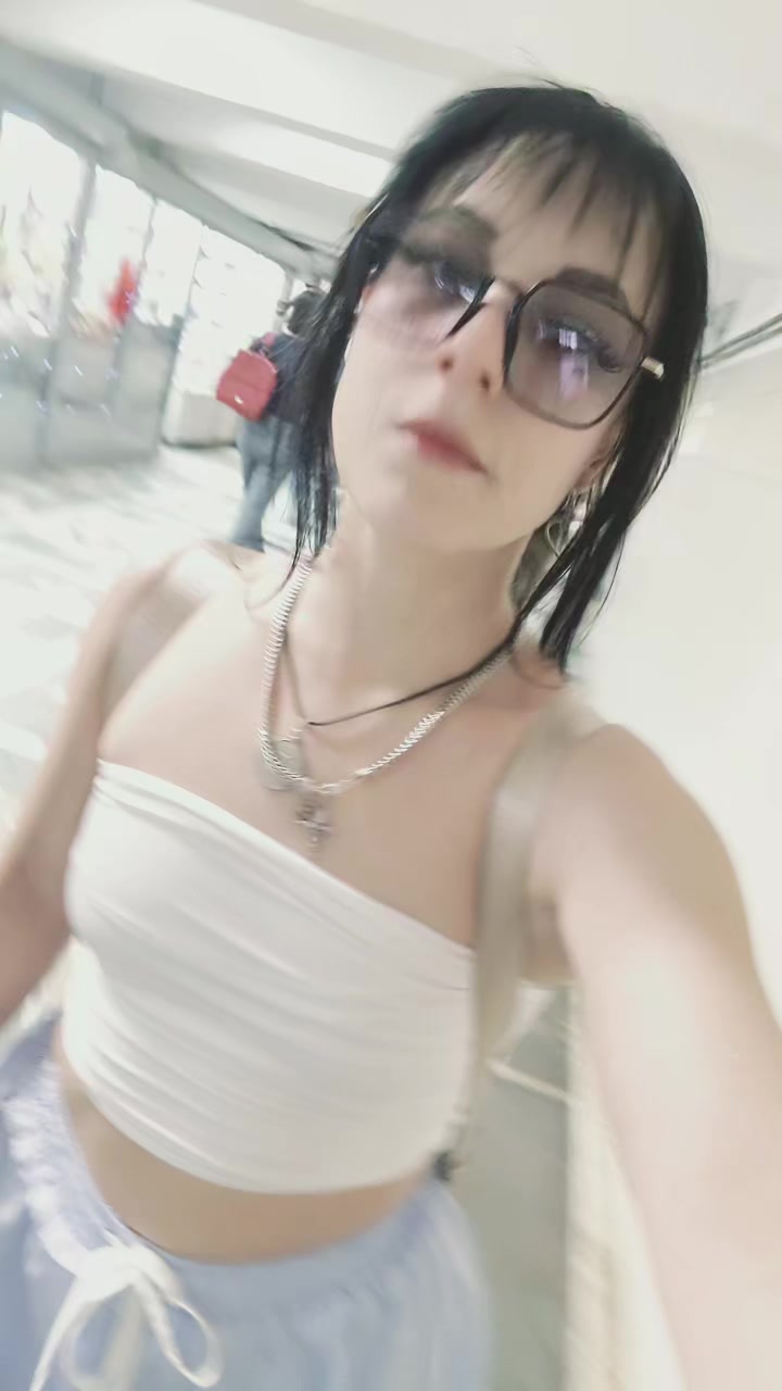 @olyuliskina