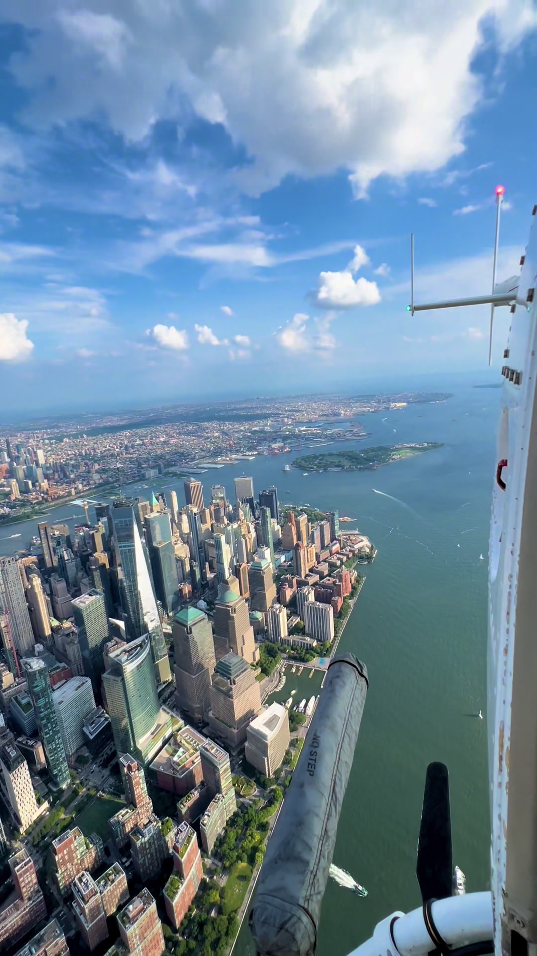 @FlyNYON