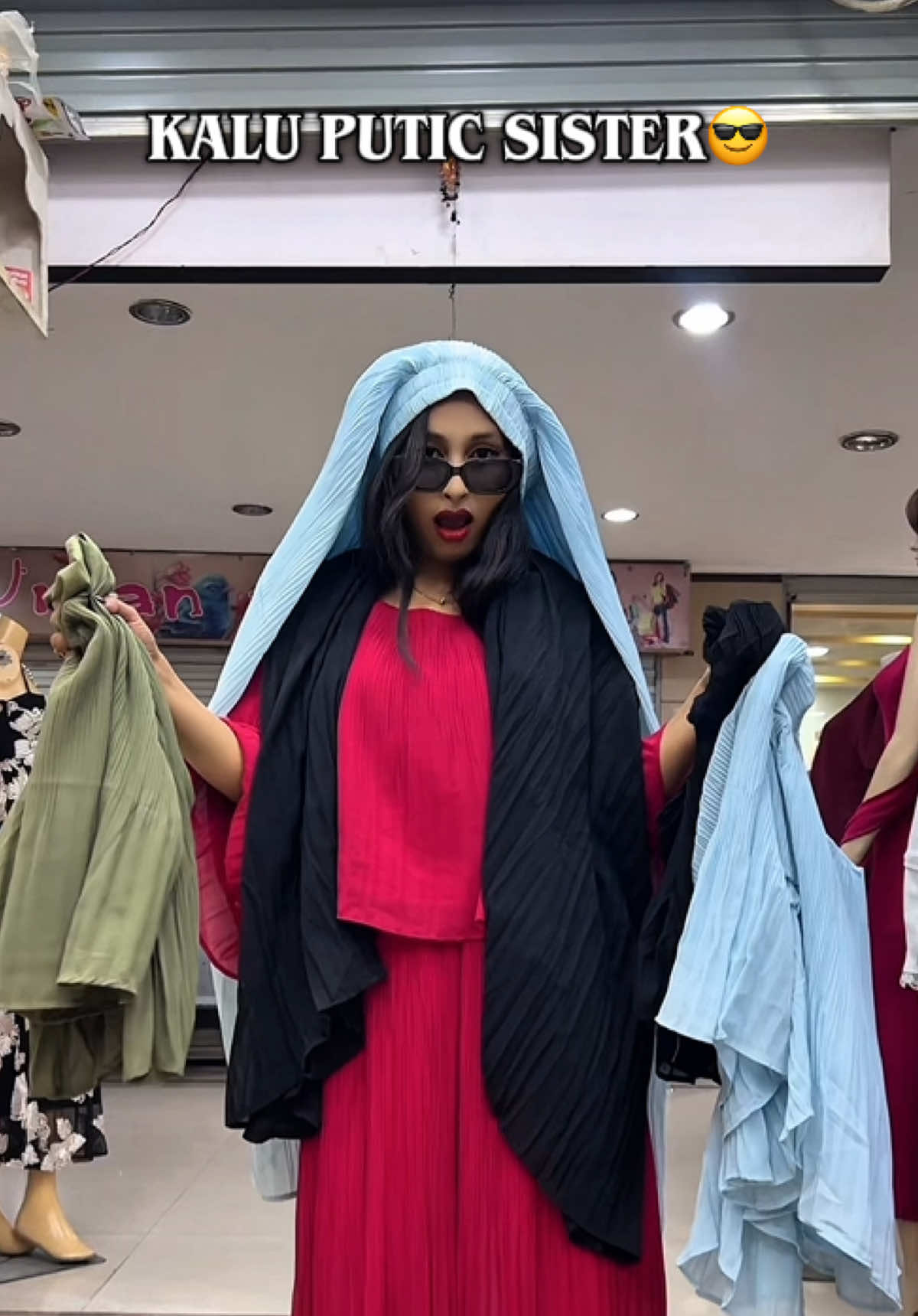@ads__closet