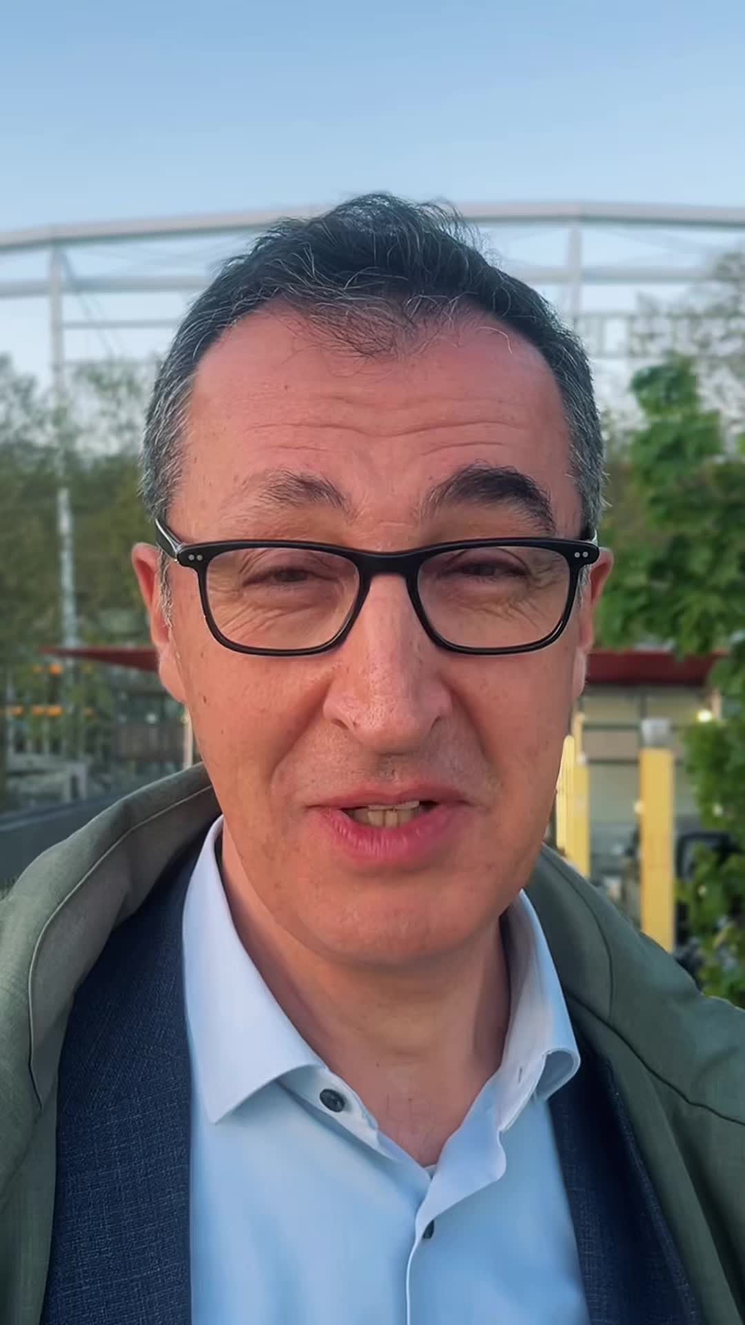 @Cem &Ouml;zdemir