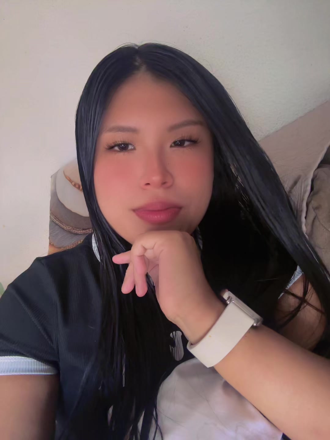 @𝒜𝓁𝒾 ♡