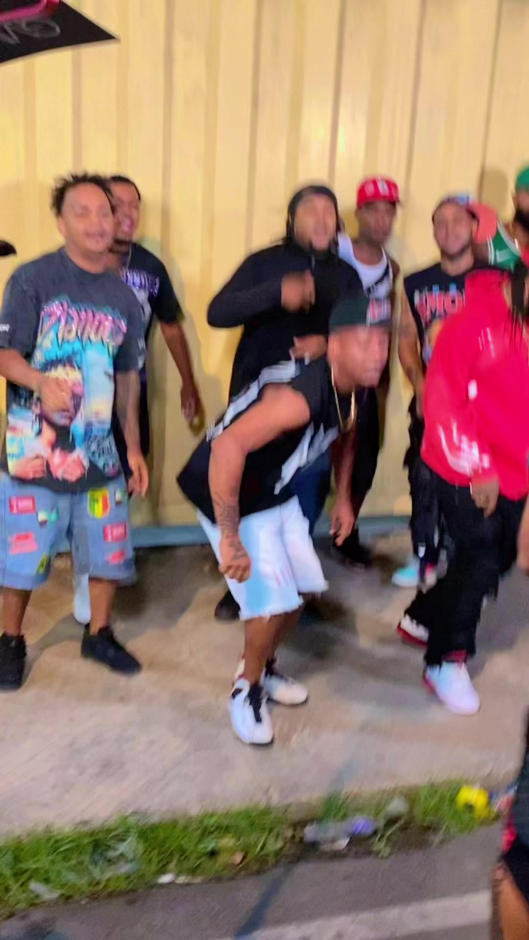 @JuniorPonleLaMelodia 😈🎵