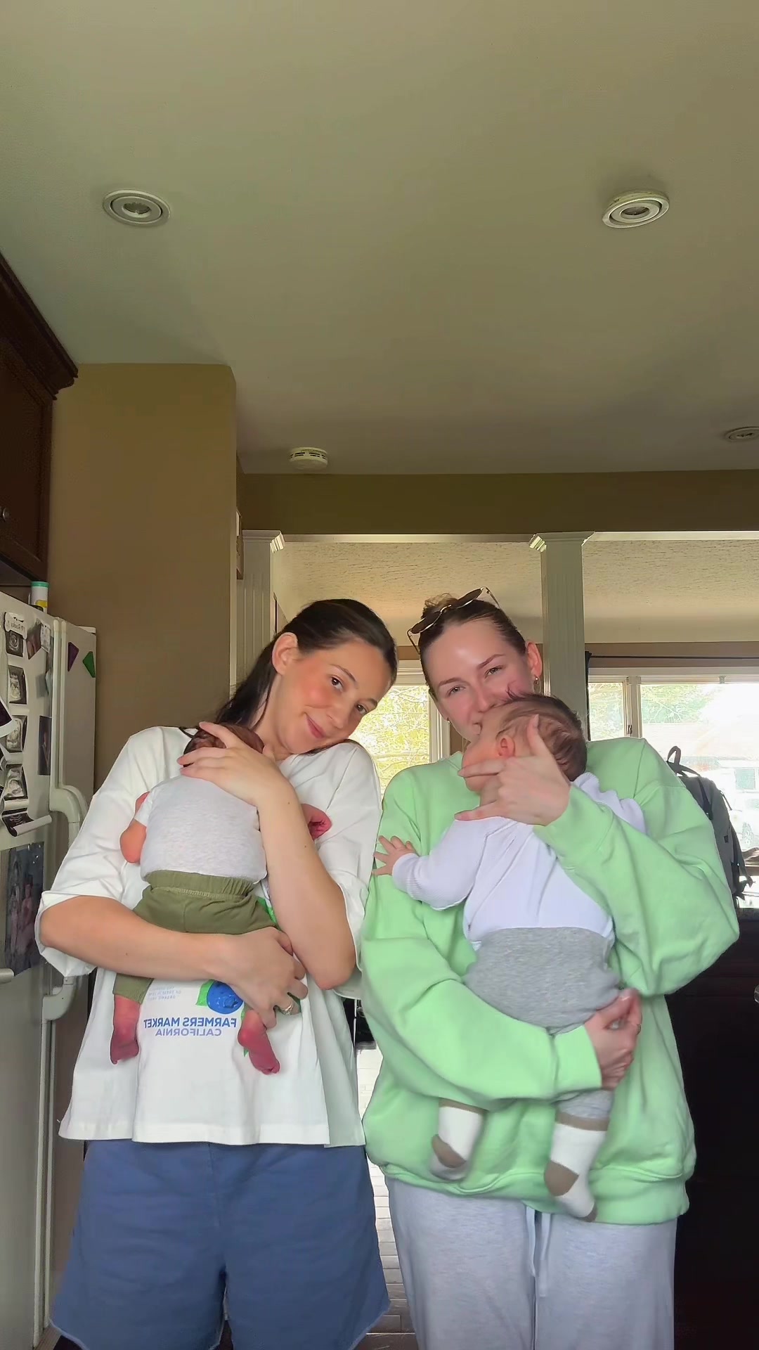 @Michaela | Stay At Home Mom x3