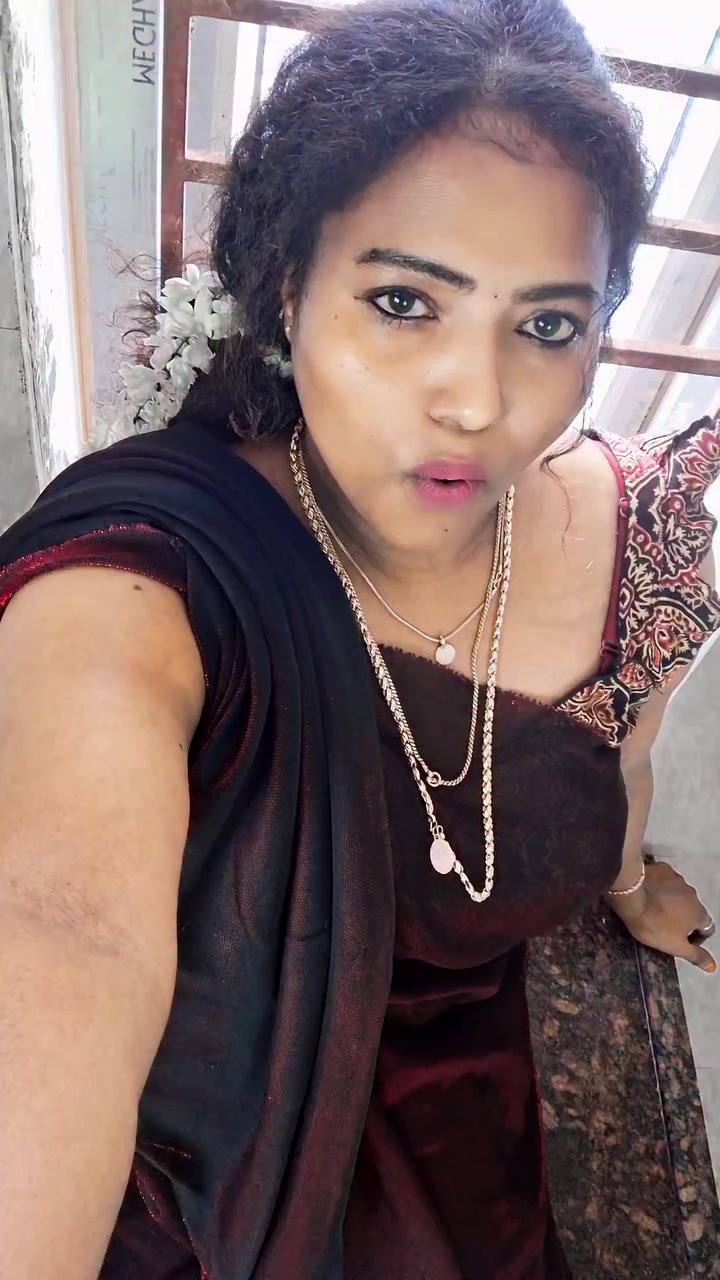 @கனவு கன்னி