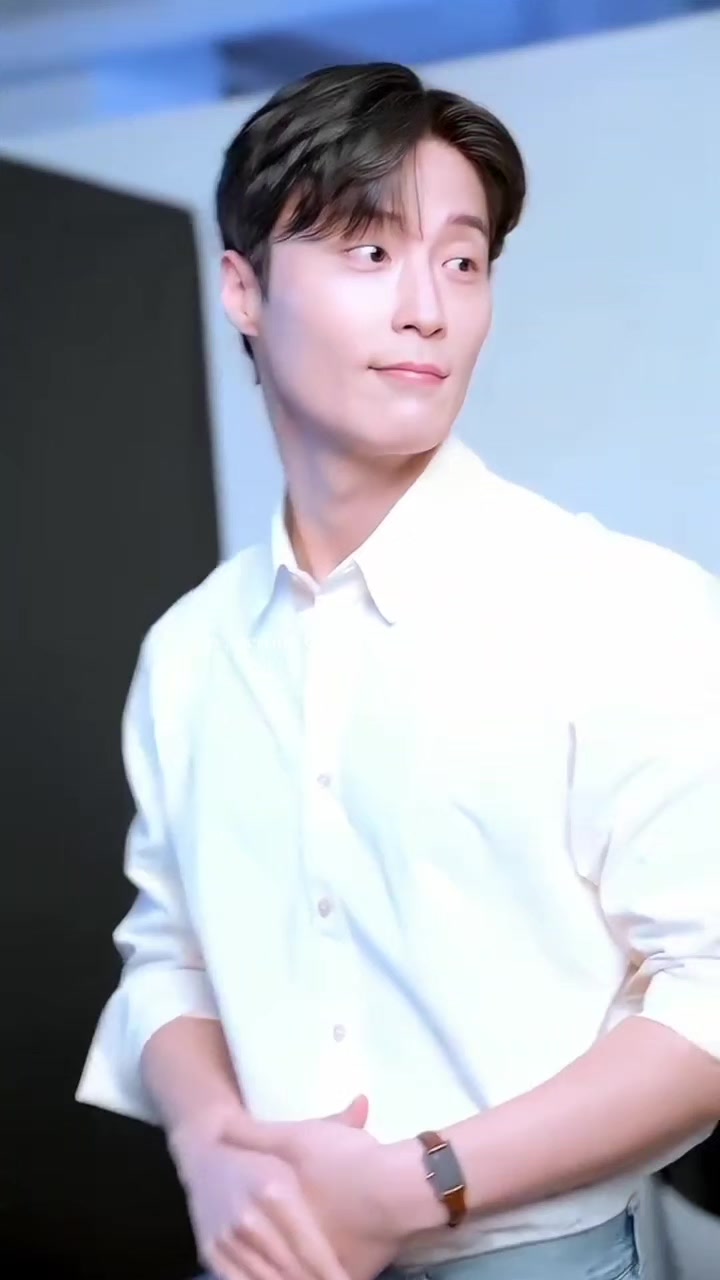@KHAIRA