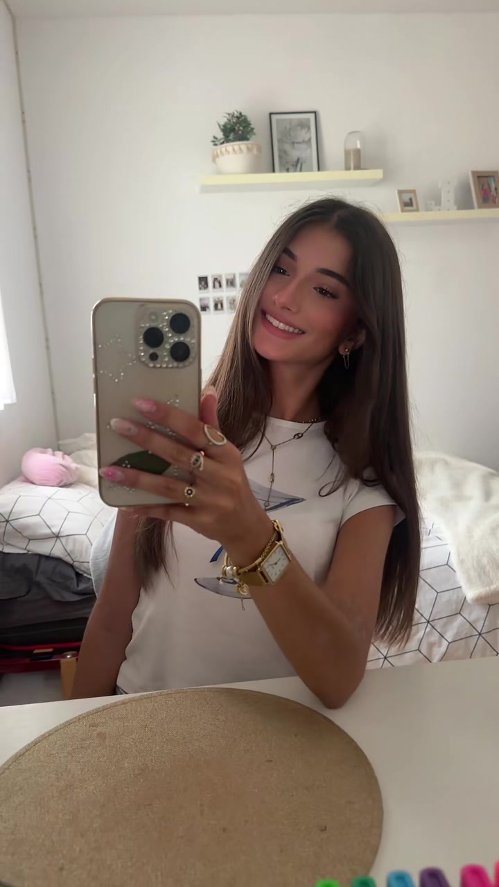 @léane ✰