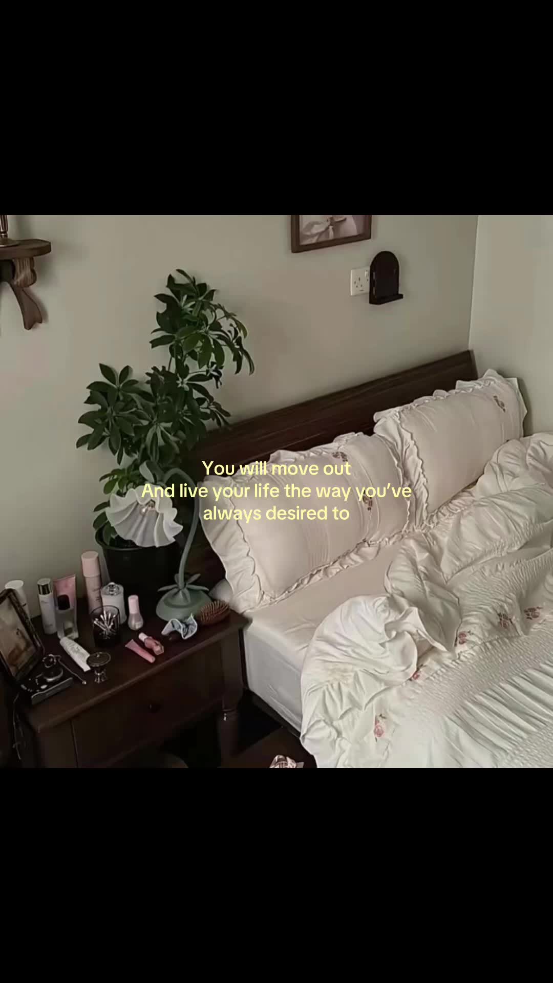 @Ebi