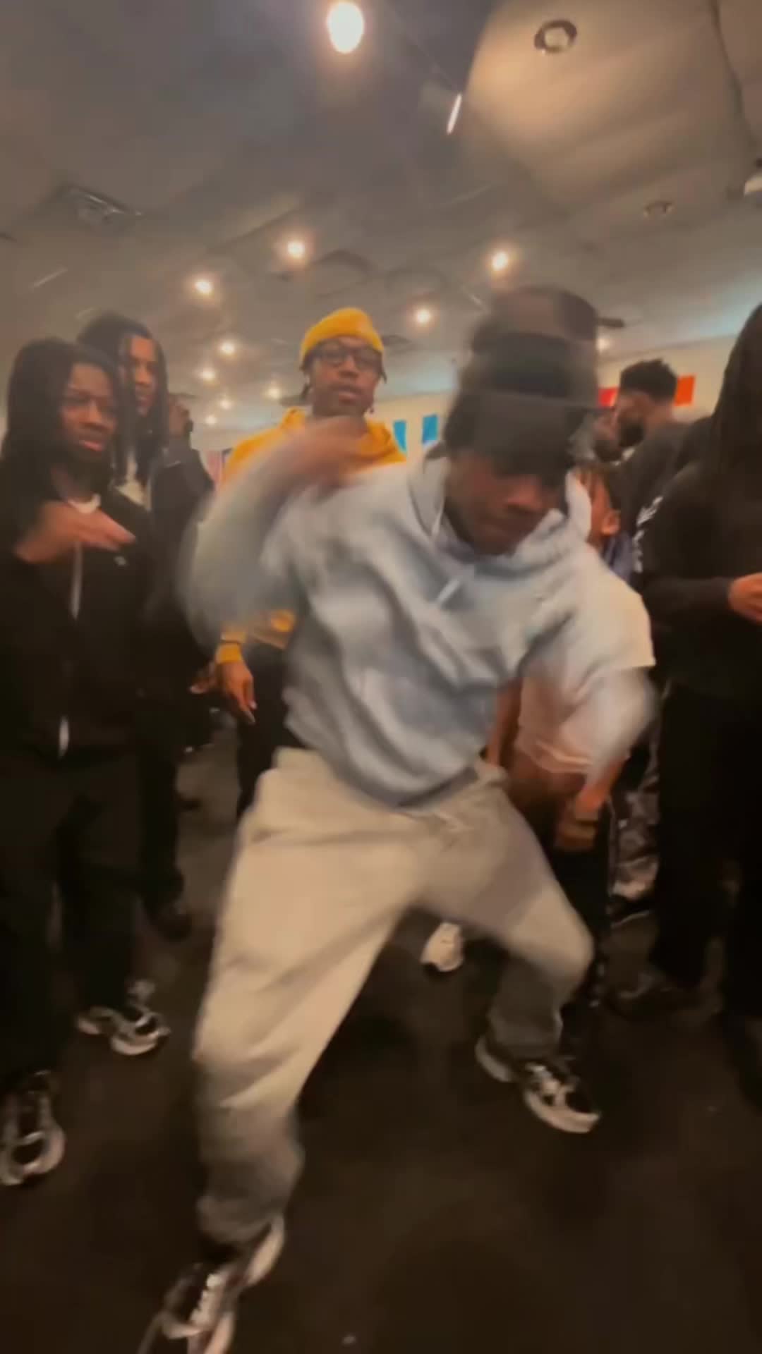 @Blxckhouse☄️
