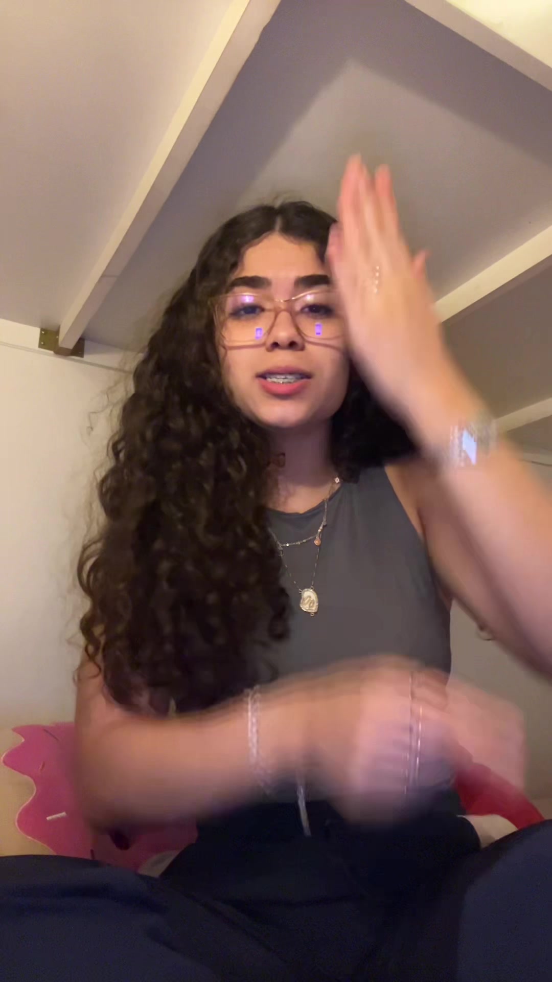 @naynay 🇻🇦