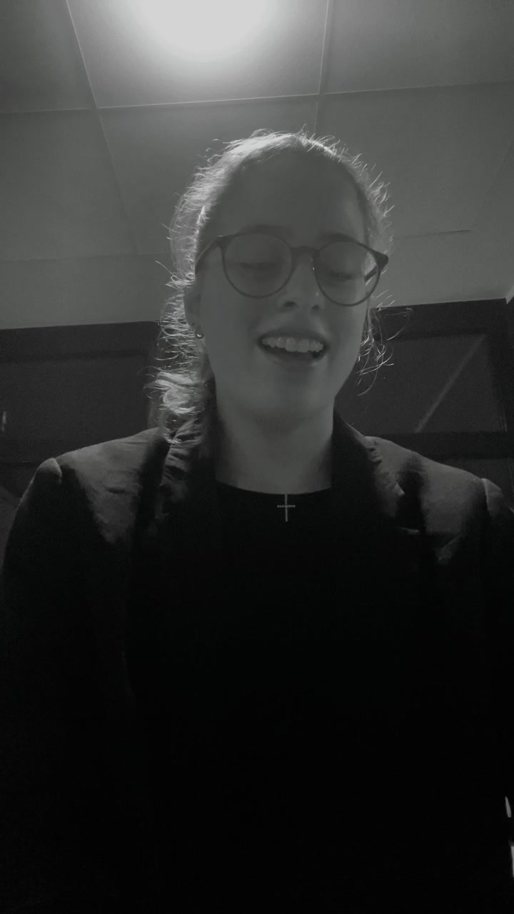 @julie🕯️
