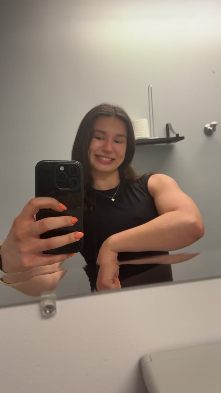 @avemoyerfit