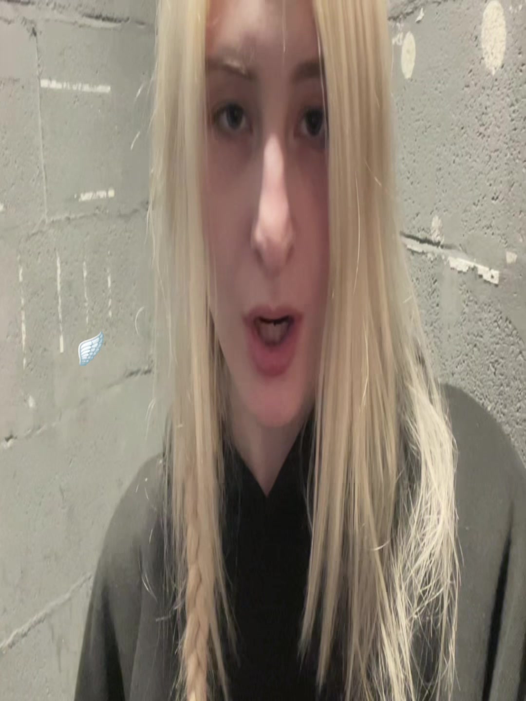 @kisswnnyc