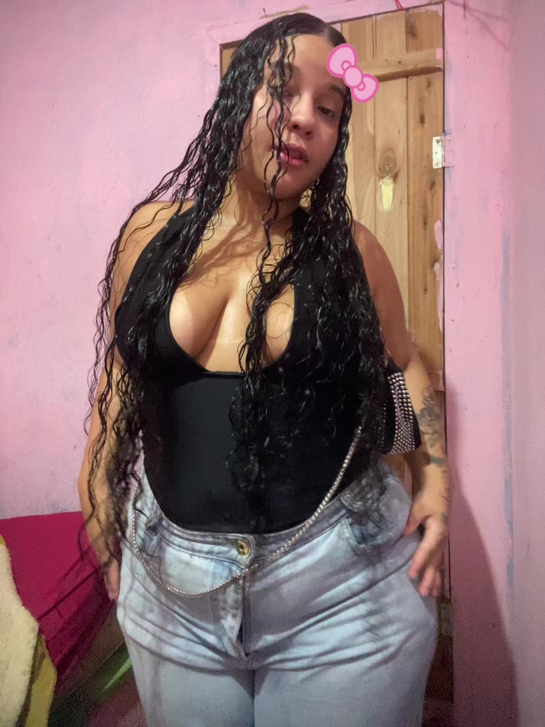 @thayna_felix027