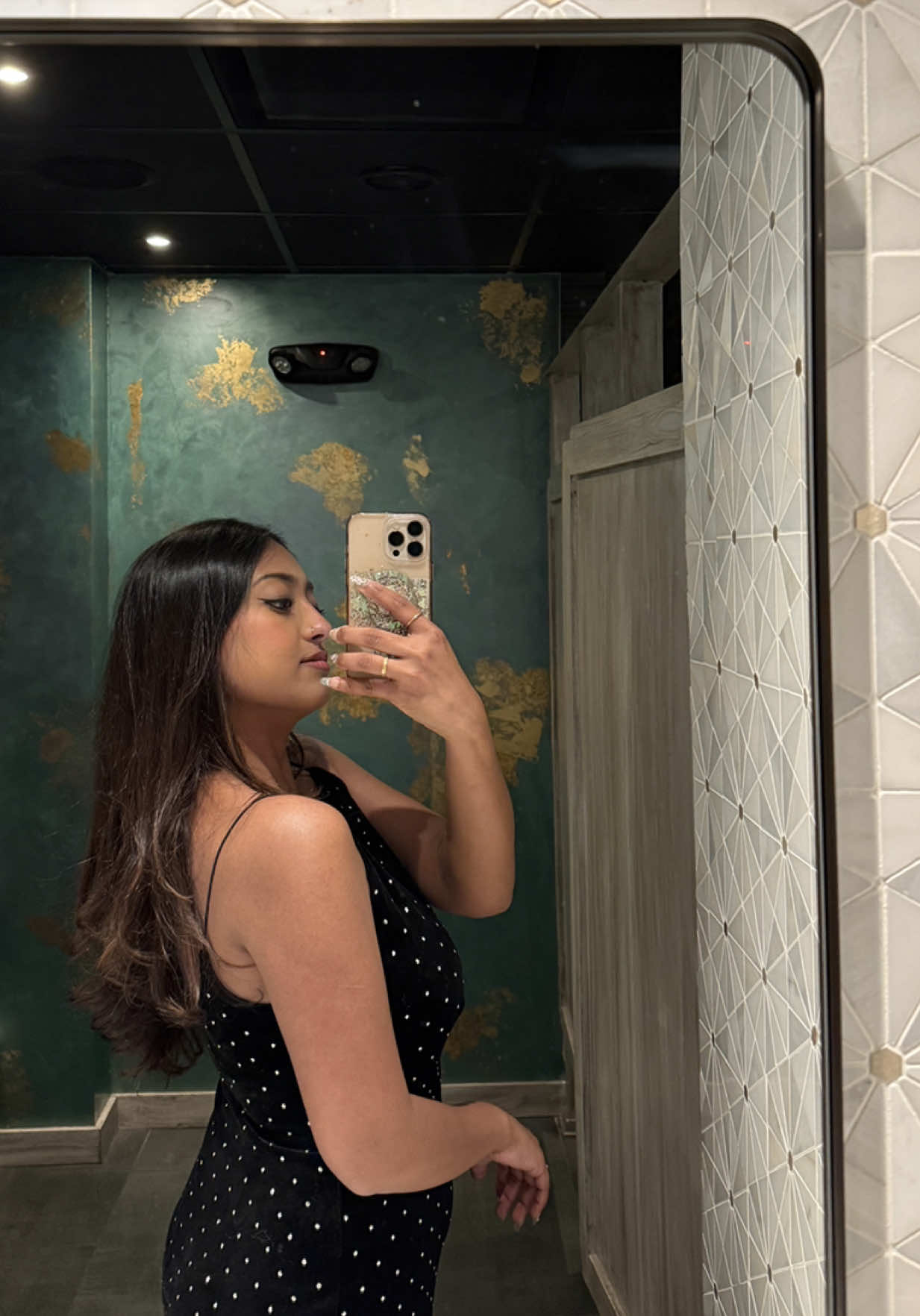 @TaniShush🤫
