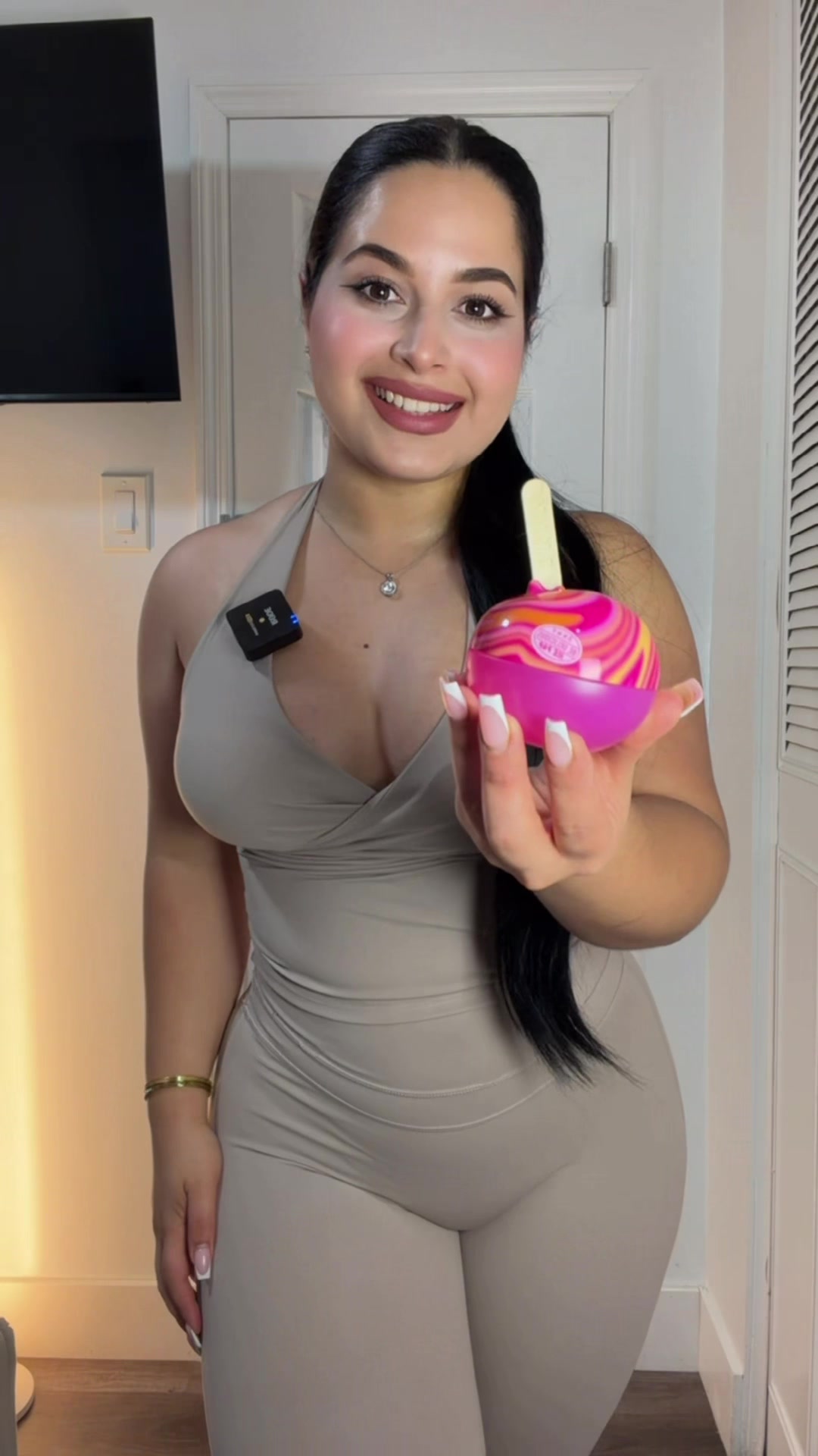 @Yumana Hanze