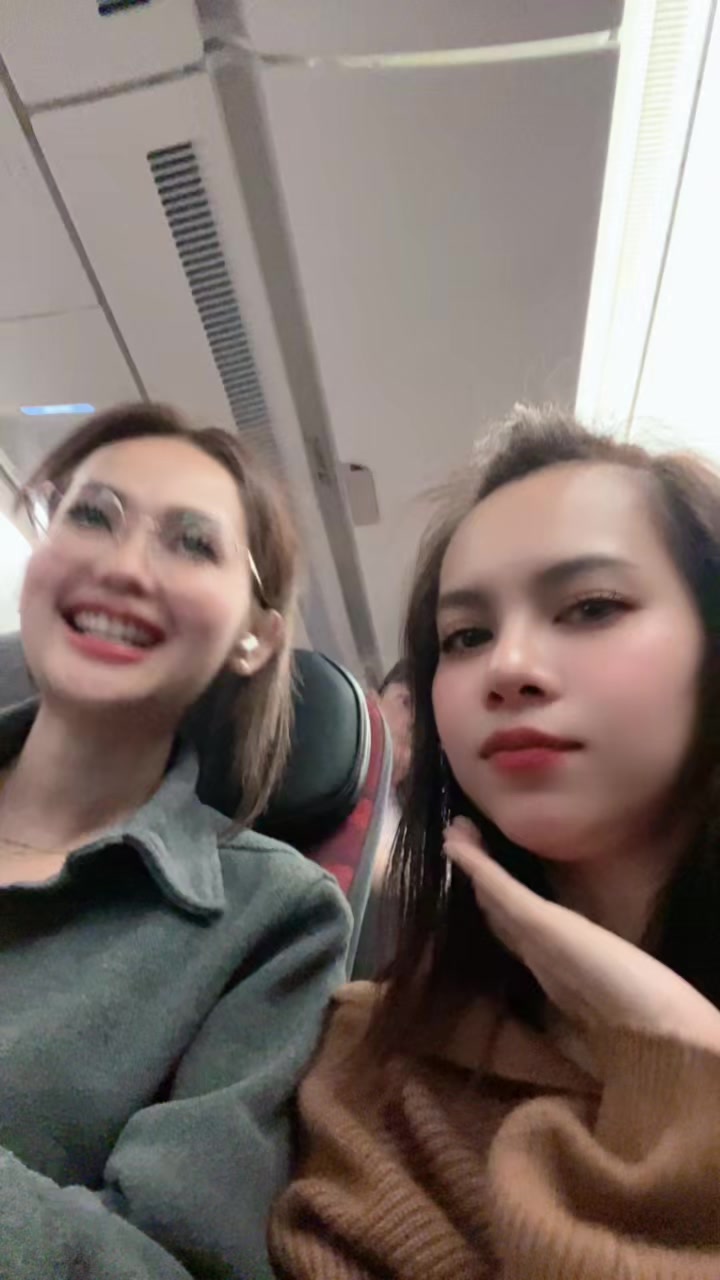 @Prapasri2528