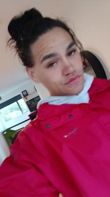 @Eahbitch