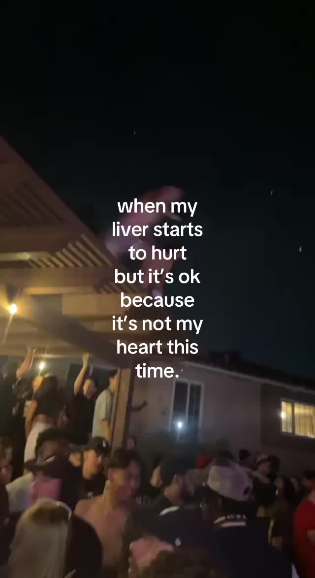@Hotshots & thots🥂