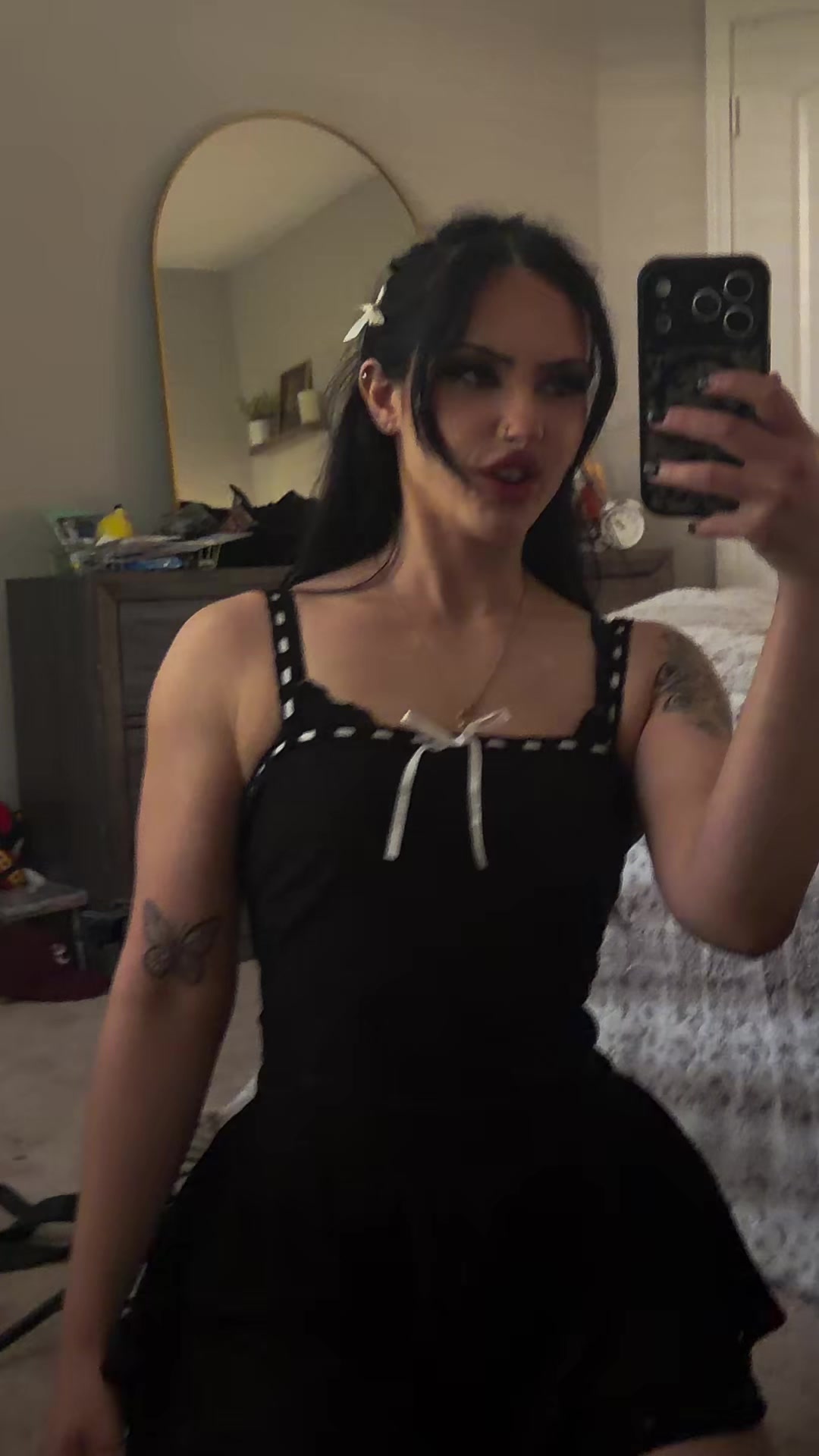 @zarinabae