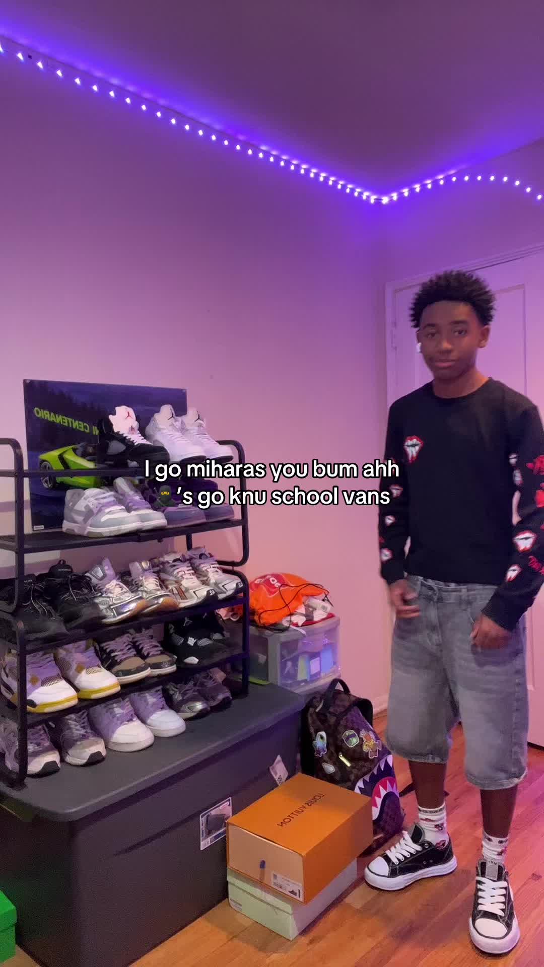 @bg