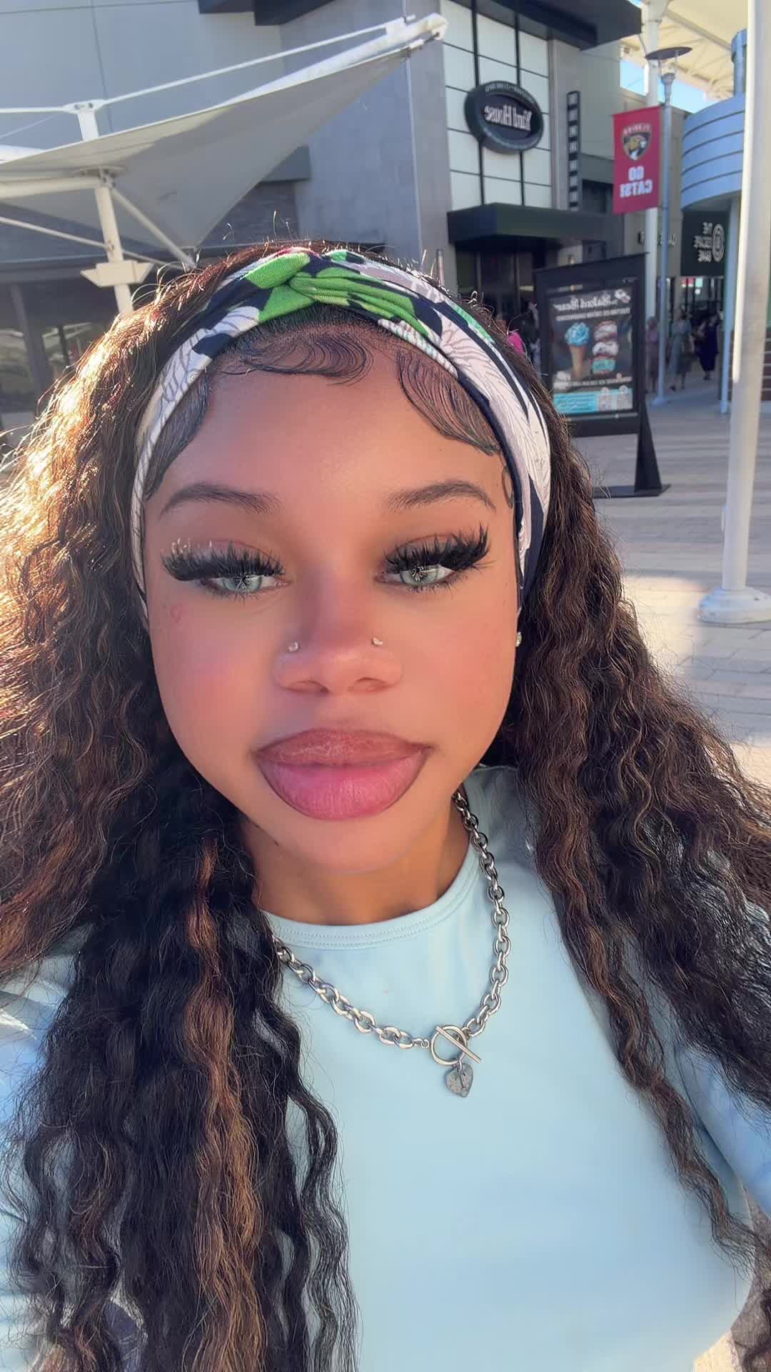 @n a r s