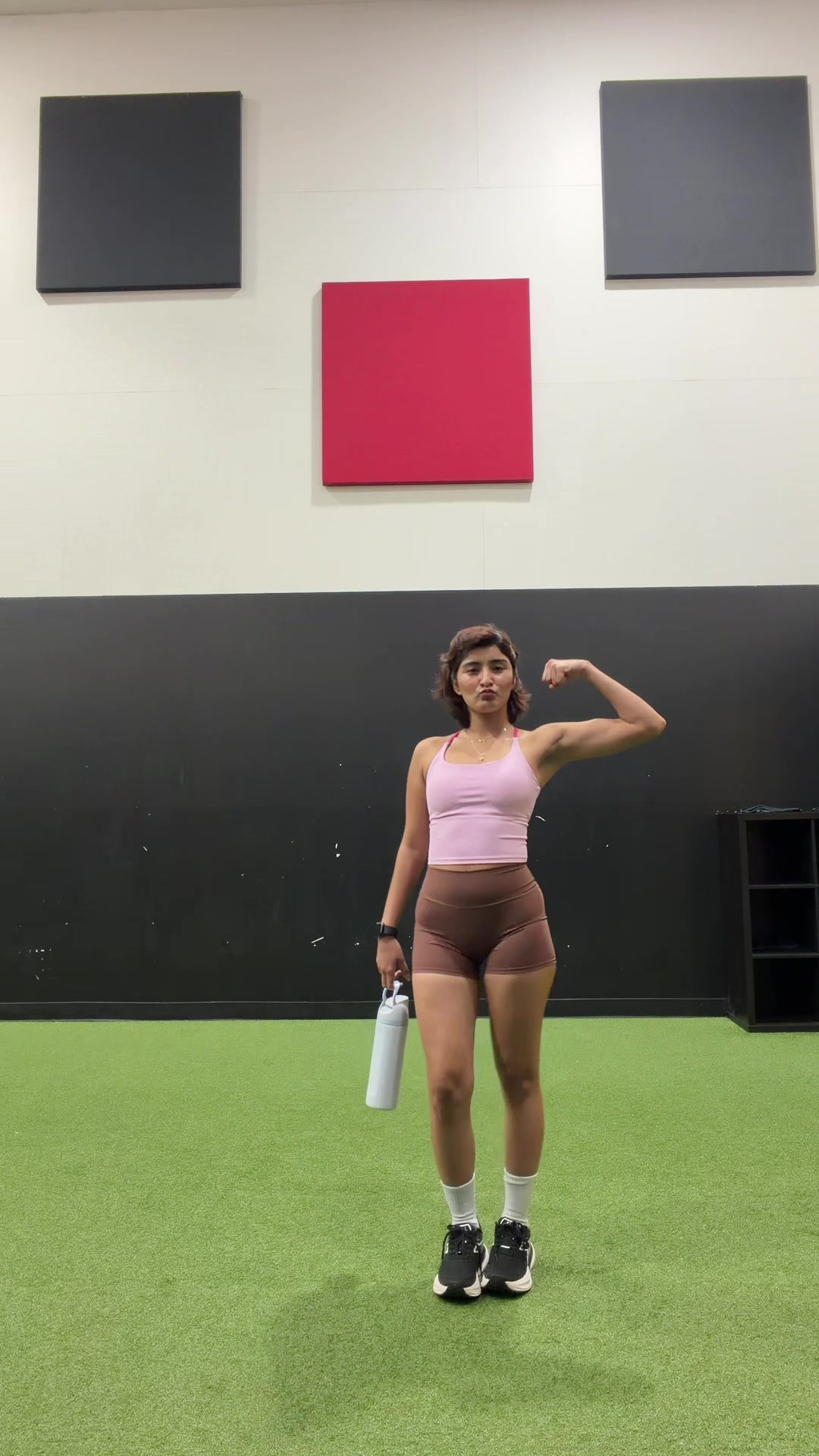 @aayusha_p