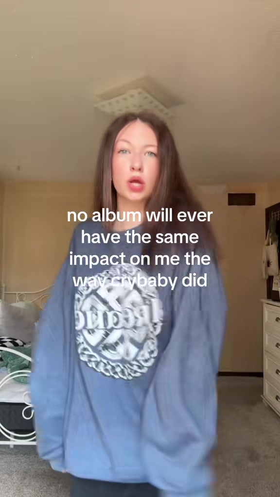 @𑣲 t