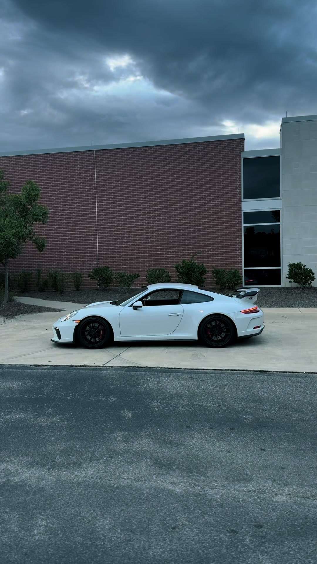 @Momentum.