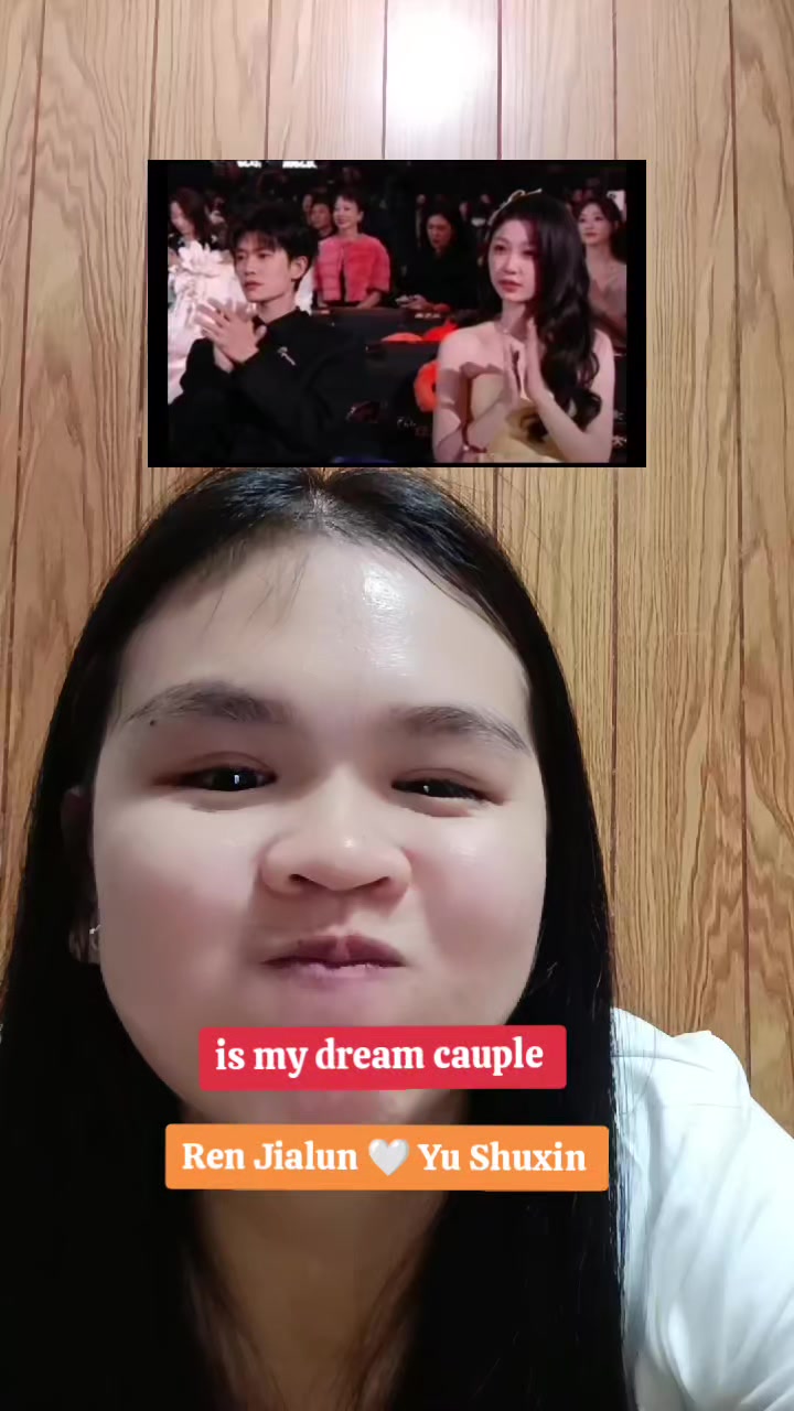 @RereNiaAgustin