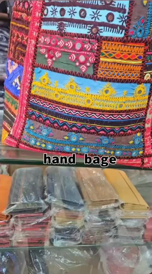 @Souvenir Handicraft