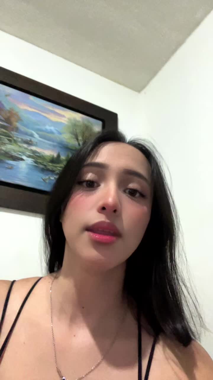 @HilaryRhodes