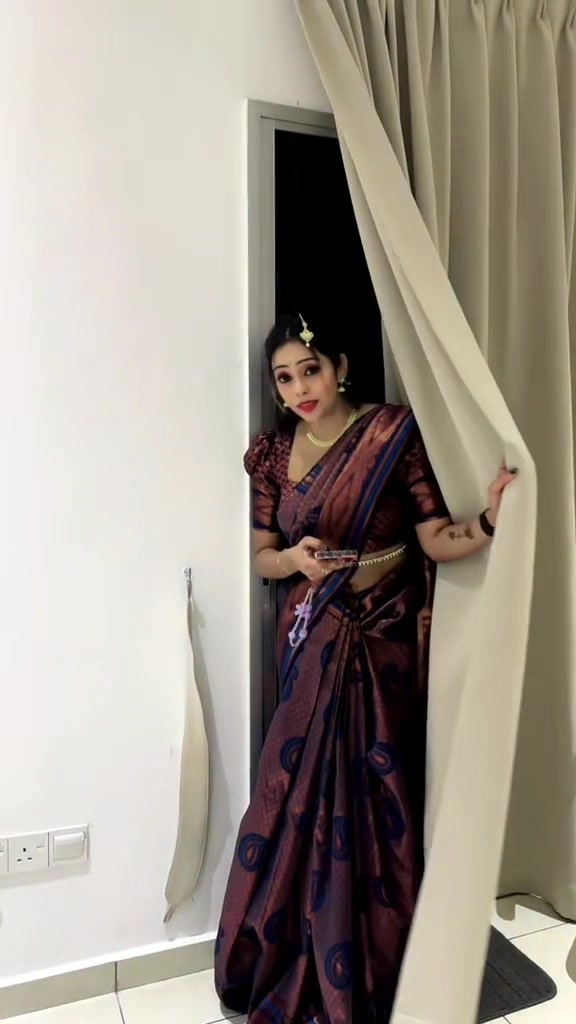 @กวีธาดาริสินี TamiLiChi🌸🧿