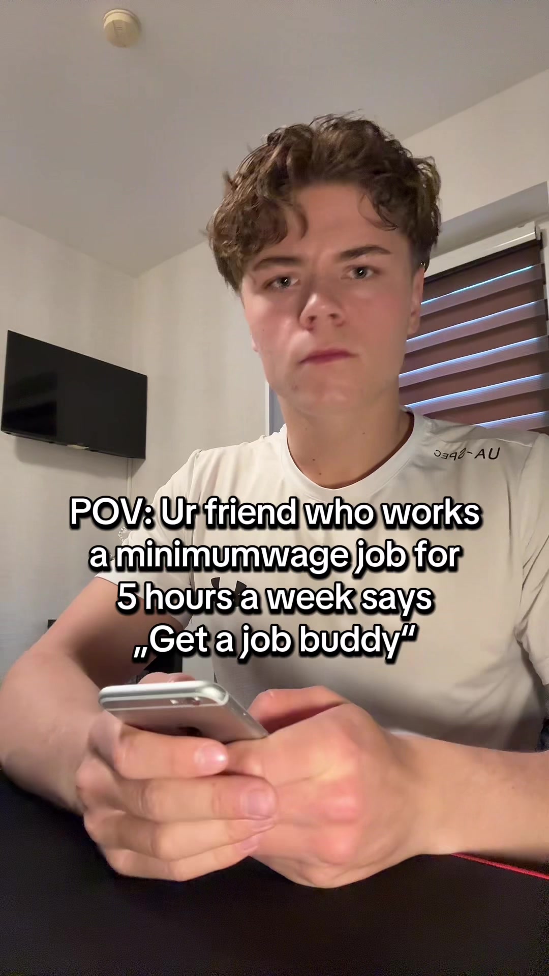 @Yvwes