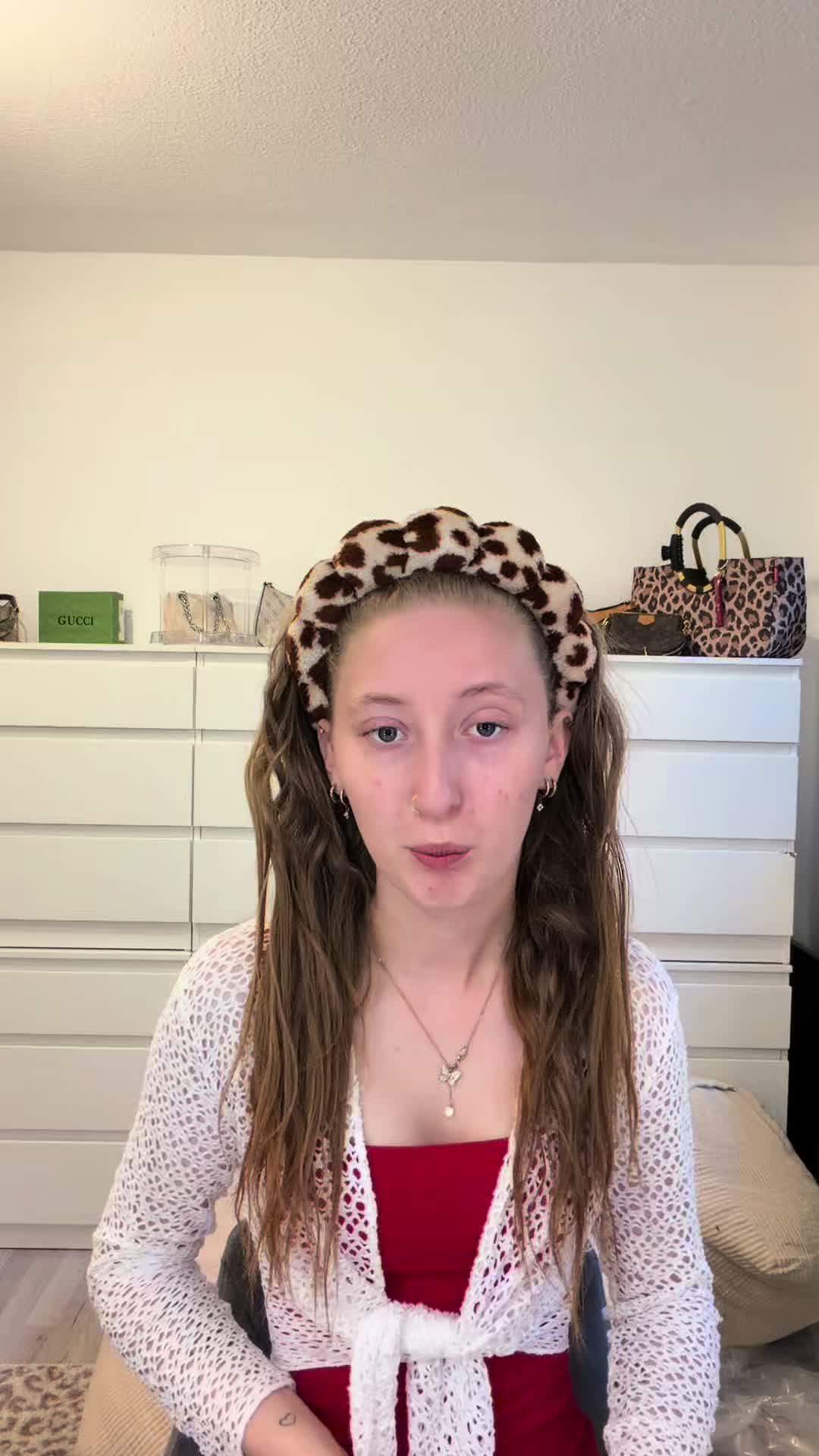 @Kira