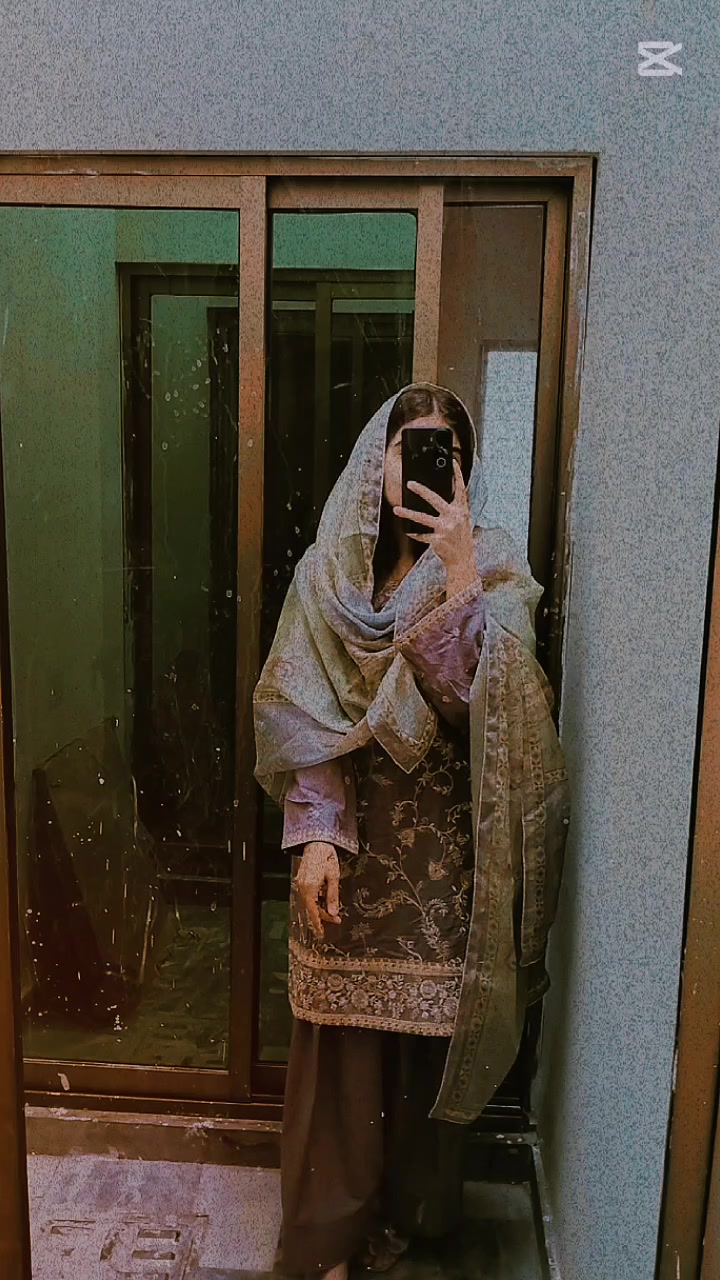 @عیش🦚