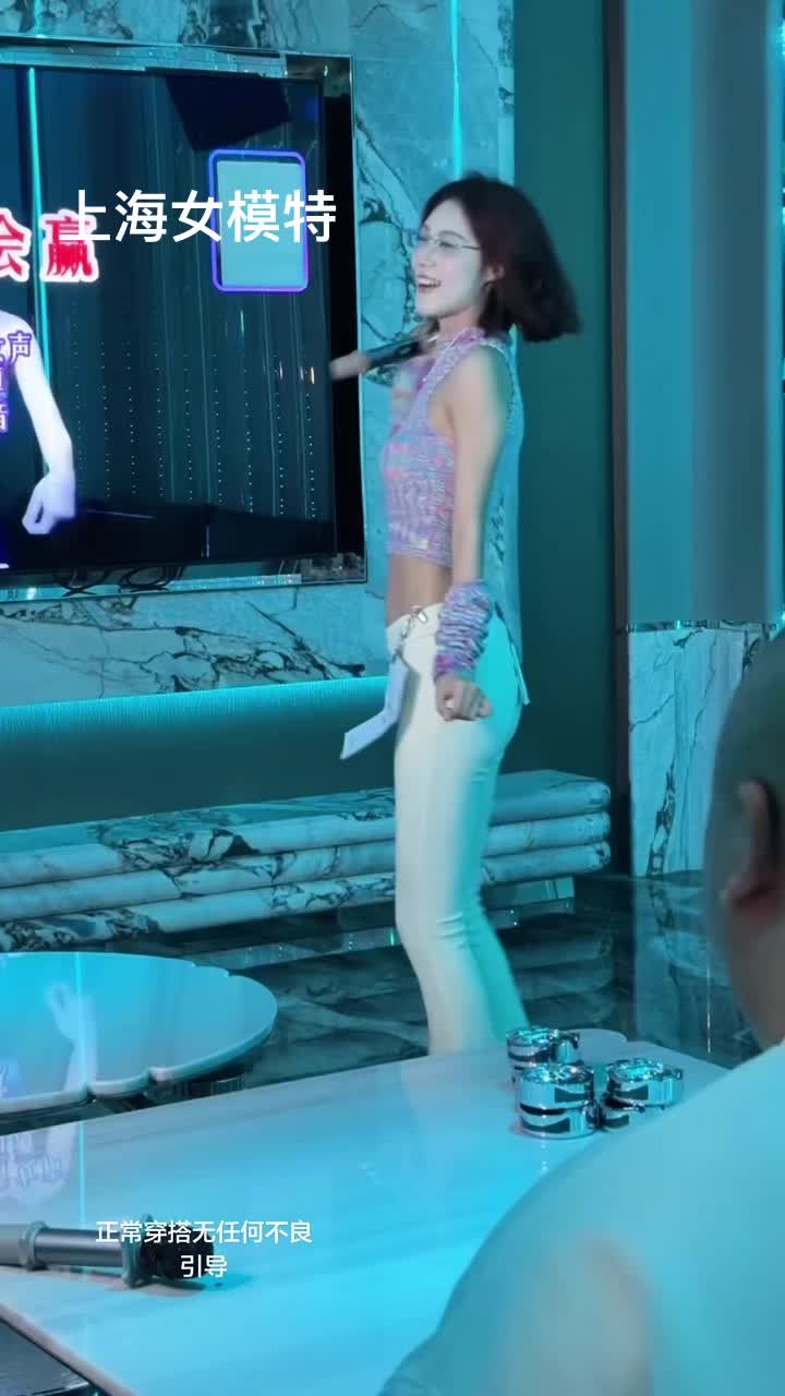 @KTV预定小胖