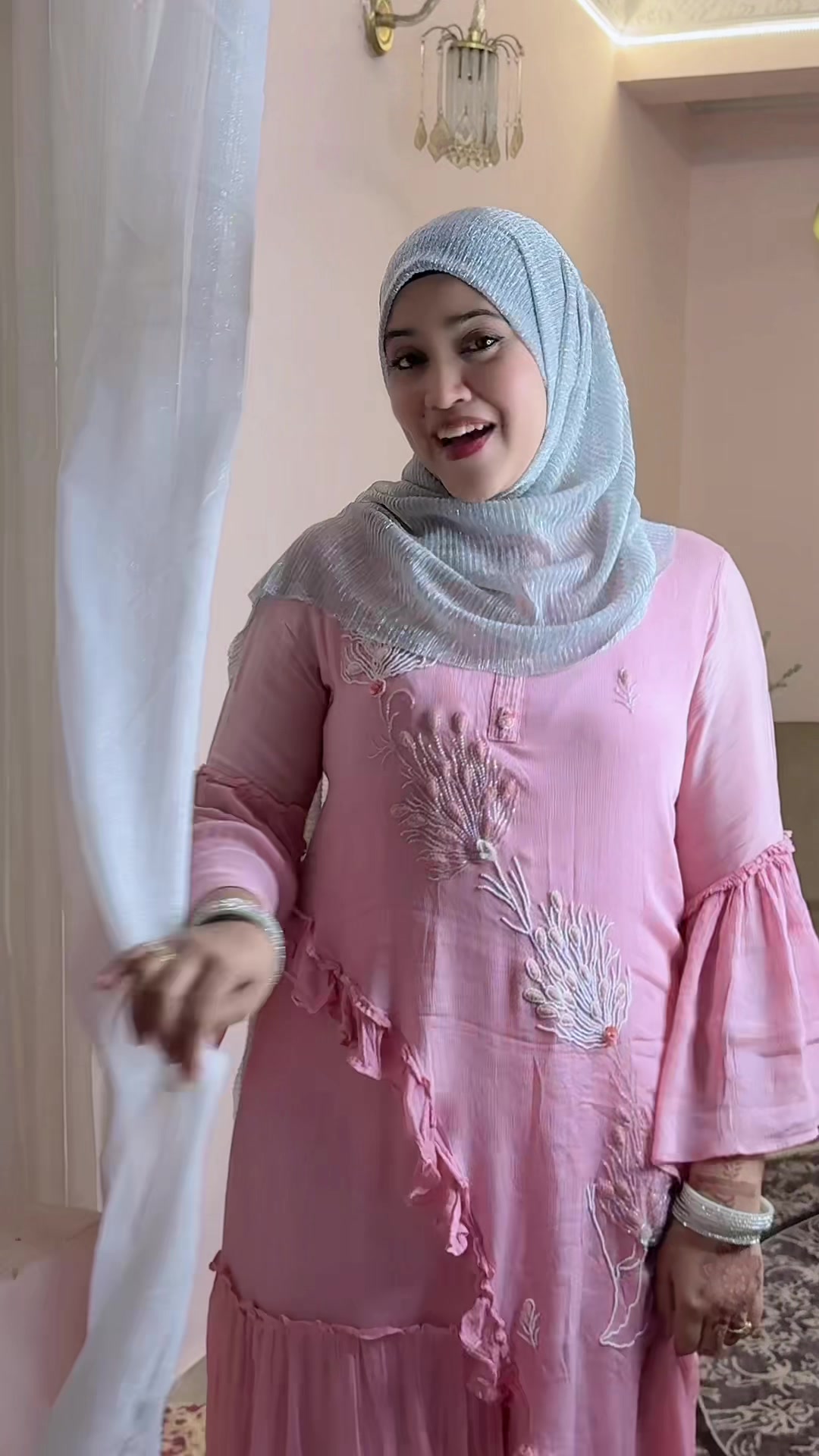 @zainab khan