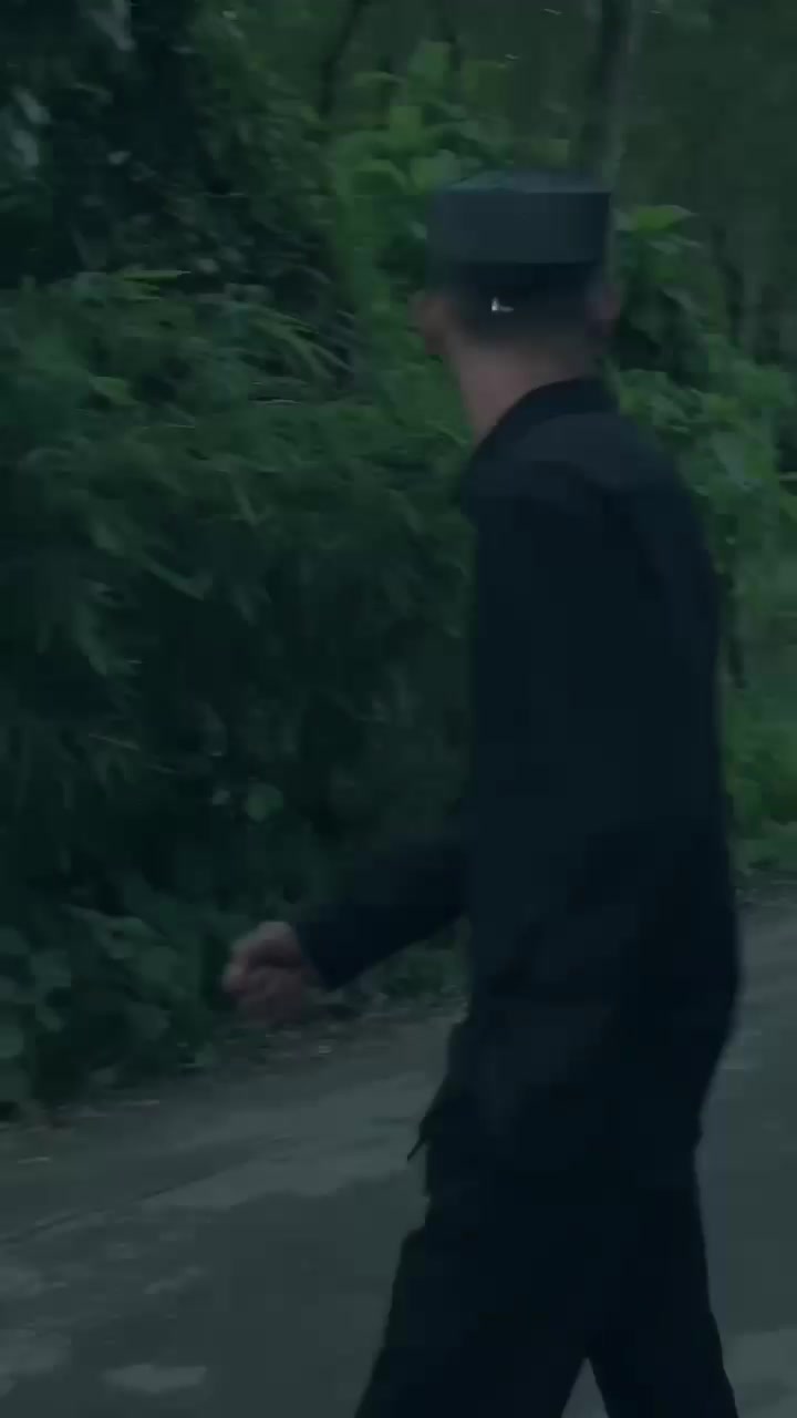 @চিংগাম 🕴️😁