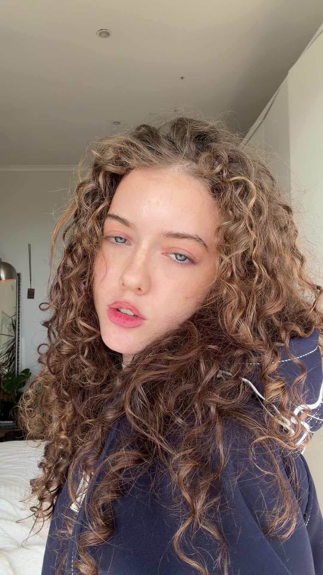 @Lena🍓