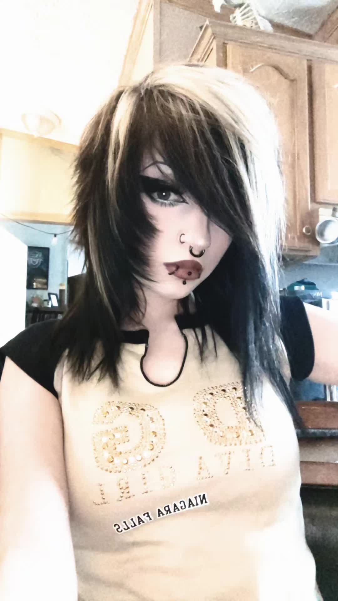 @carleigh curse 🕸️