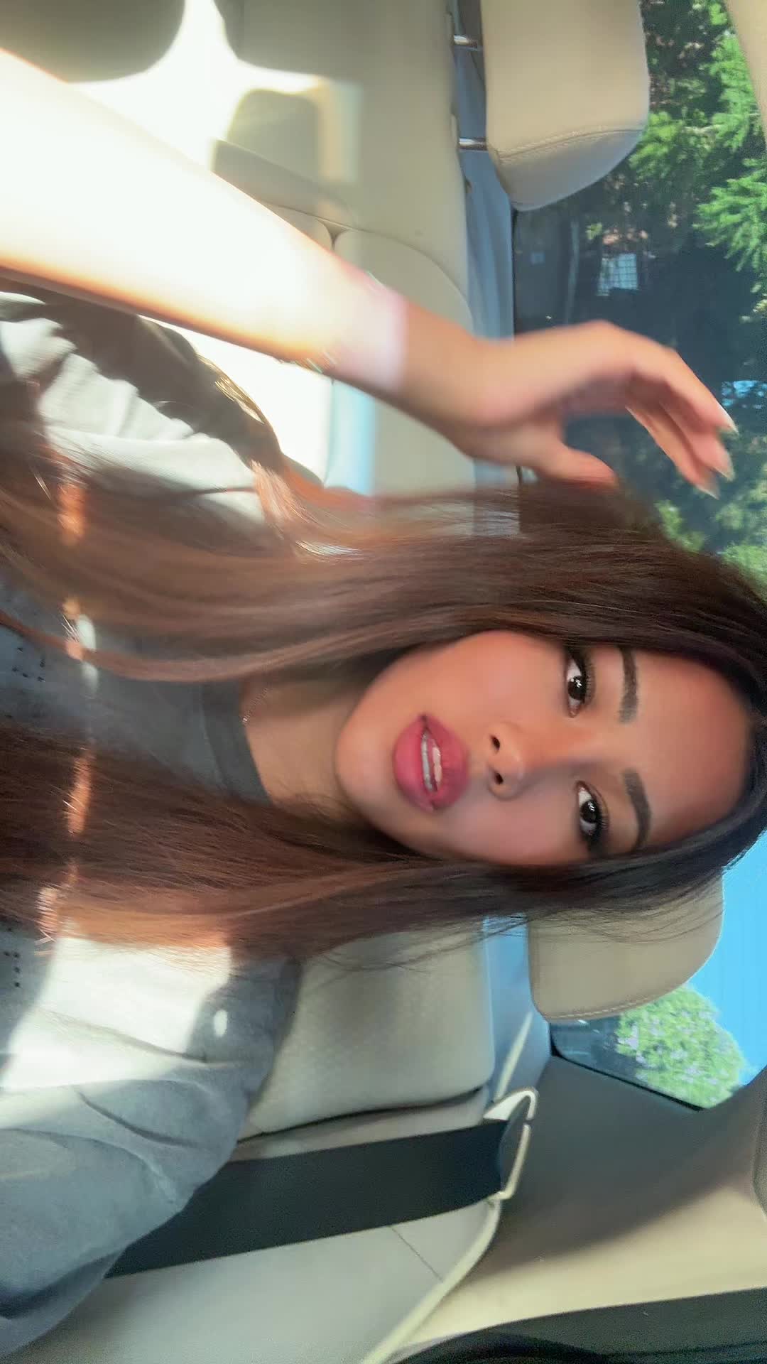 @Stella C