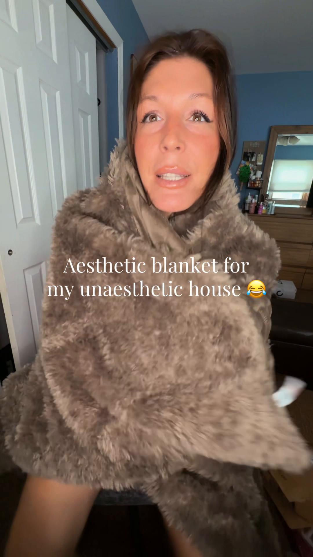 @candace_amy
