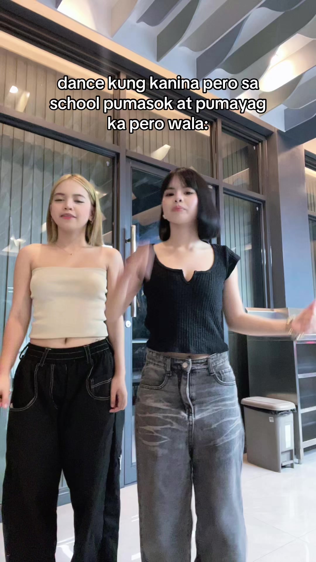 @Zey
