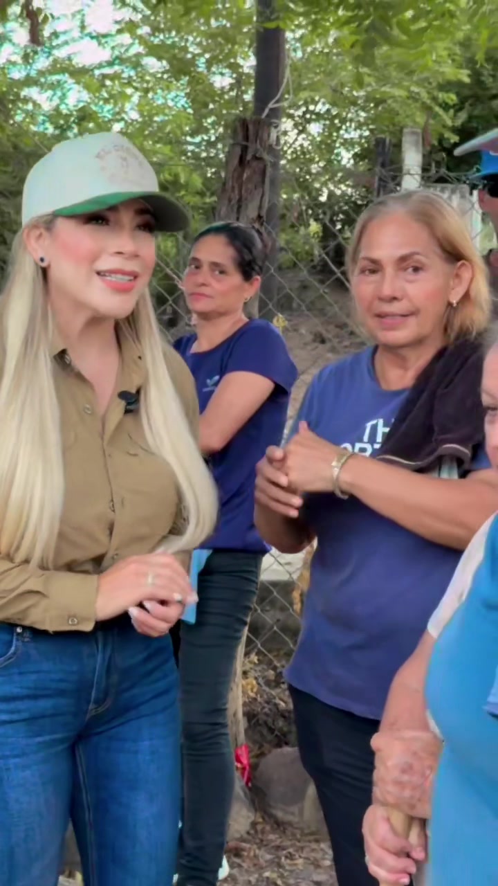 @Verónica Rochin_
