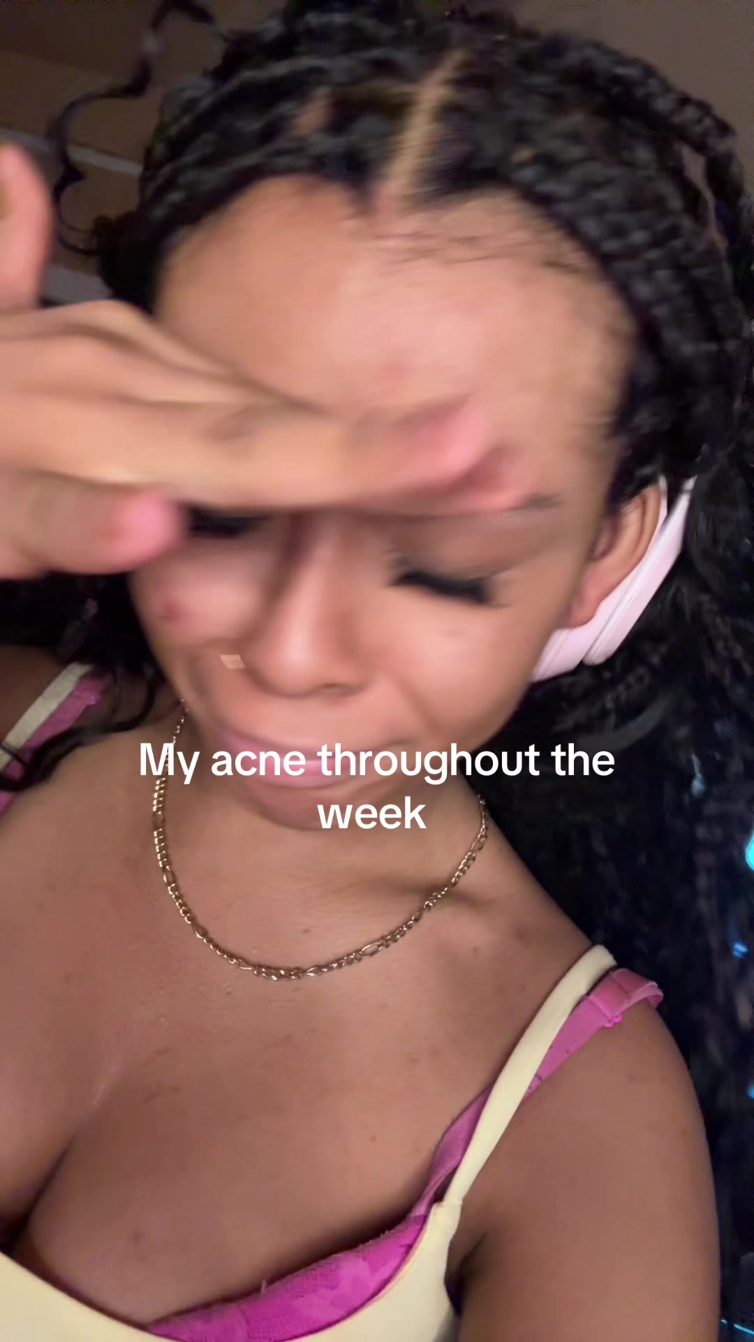 @adriannamoniqu