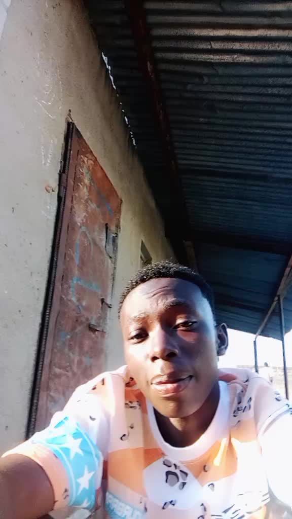 @Bizo tyga pakapisha 🎤🎤🔥🔥☝️